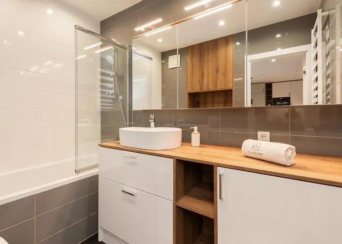 Flatbook - Seaside Albatross Tower Apartman